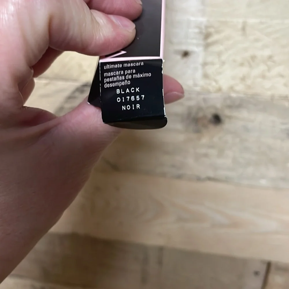 Mary Kay Intense Black Mascara
